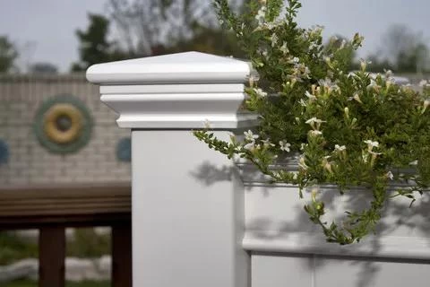 Cambridge Elevated Planter 2 Cambridge Elevated Planter - Image 2