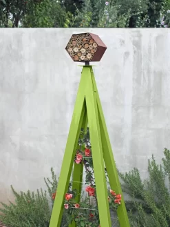 Bee Bungalow + Akoris Garden Tuteur Sr. 12 Bee Bungalow + Akoris Garden Tuteur Sr. -Green Haven Shop 8600532 05V tif